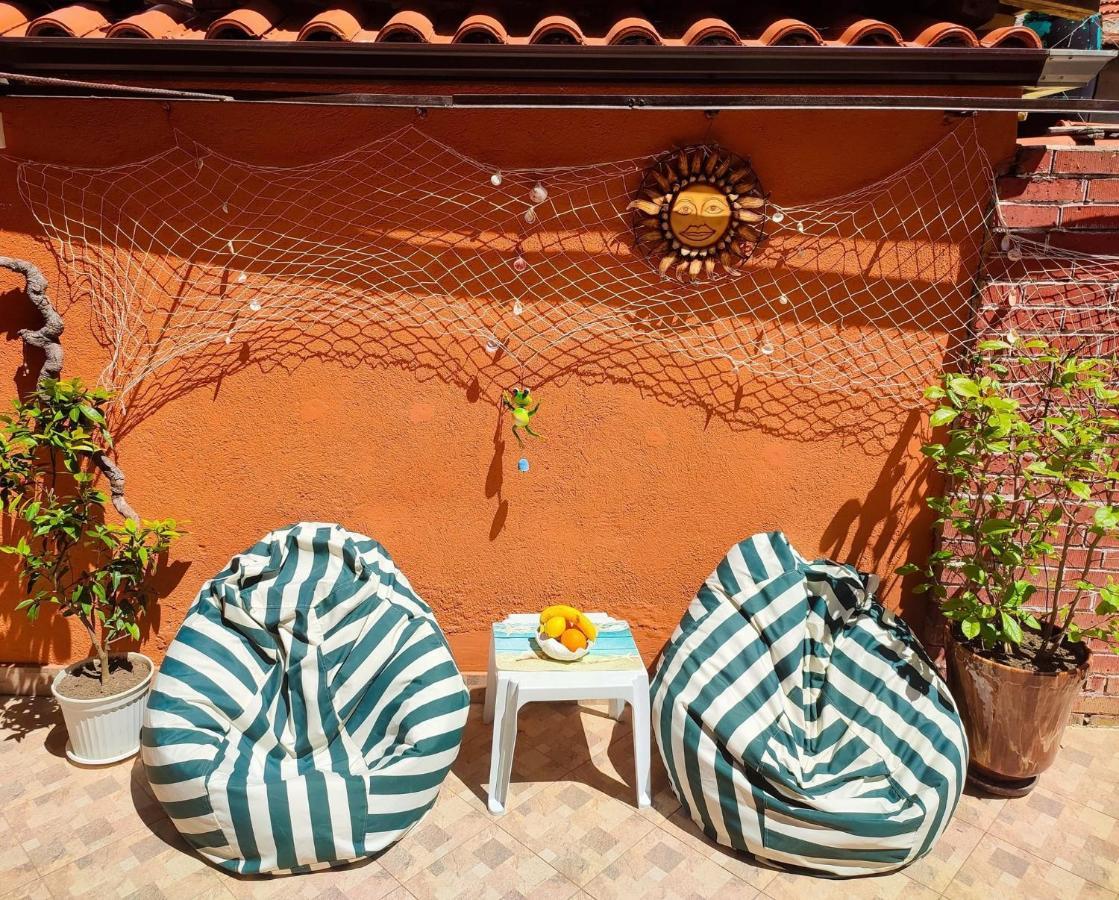 Guest House Yanina Созополь Экстерьер фото